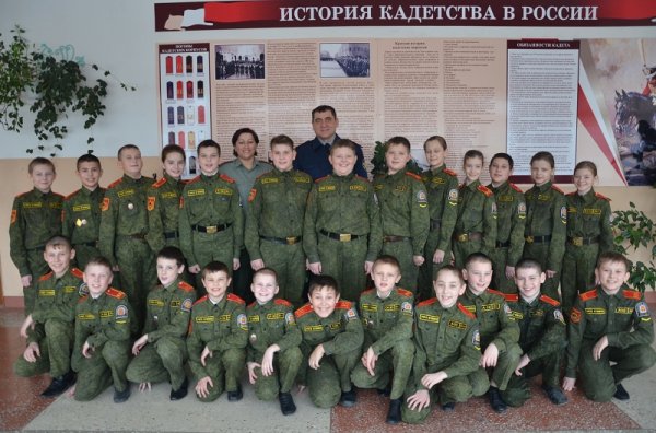 Сотрудники ИК-3 УФСИН России по Алтайскому краю взяли шефство над воспитанниками барнаульского кадетского корпуса