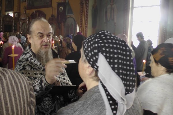 В двух православных храмах Рубцовска прошло Таинство Соборования