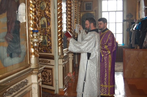 Епископ Барнаульский и Алтайский Сергий посетил Рубцовское благочиние и отслужил Литургию в Михайло-Архангельском храме