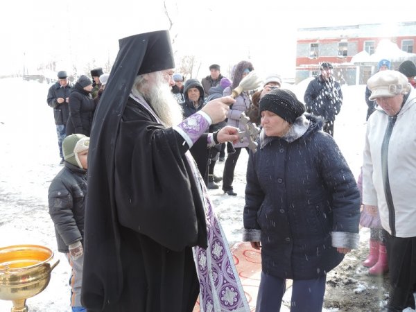 В поселке Новоросийский Рубцовского района освятили закладной камень на месте строительства Православного храма