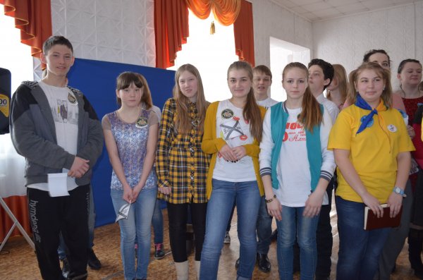 23 марта в Детско-юношеском центре Рубцовска прошел «Форум Юниор» «Поклонимся Великим тем годам», посвященный 70-летию Победы