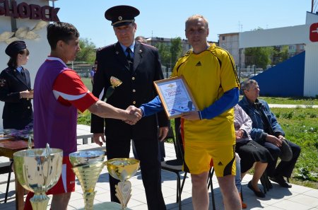 Памятный турнир по мини-футболу состоялся в Рубцовске