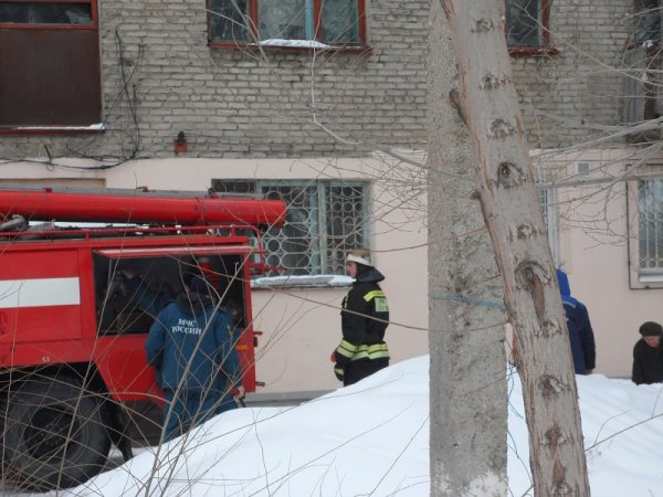 В Рубцовске на пожаре погиб мужчина, еще трое жильцов эвакуированы