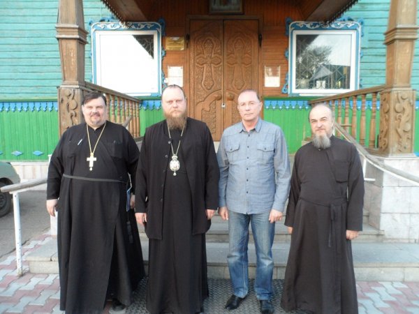 Рубцовскую епархию посетил известный православный писатель Виктор Николаев