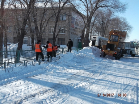 За минувшую неделю с городских улиц Рубцовска вывезено более 500 кубометров снега