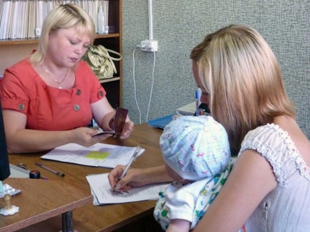 В Псковской области в новом году пособие мамам увеличат, а льготы селянам отменят