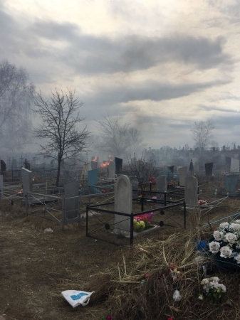 Загорелось новое городское кладбище Рубцовска