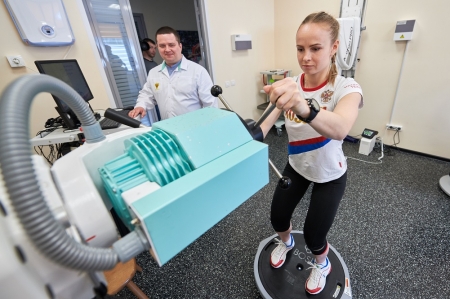 В центре восстановительной медицины ФМБА протестировали новое оборудование для подготовки спортсменов к Зимней универсиаде - 2019