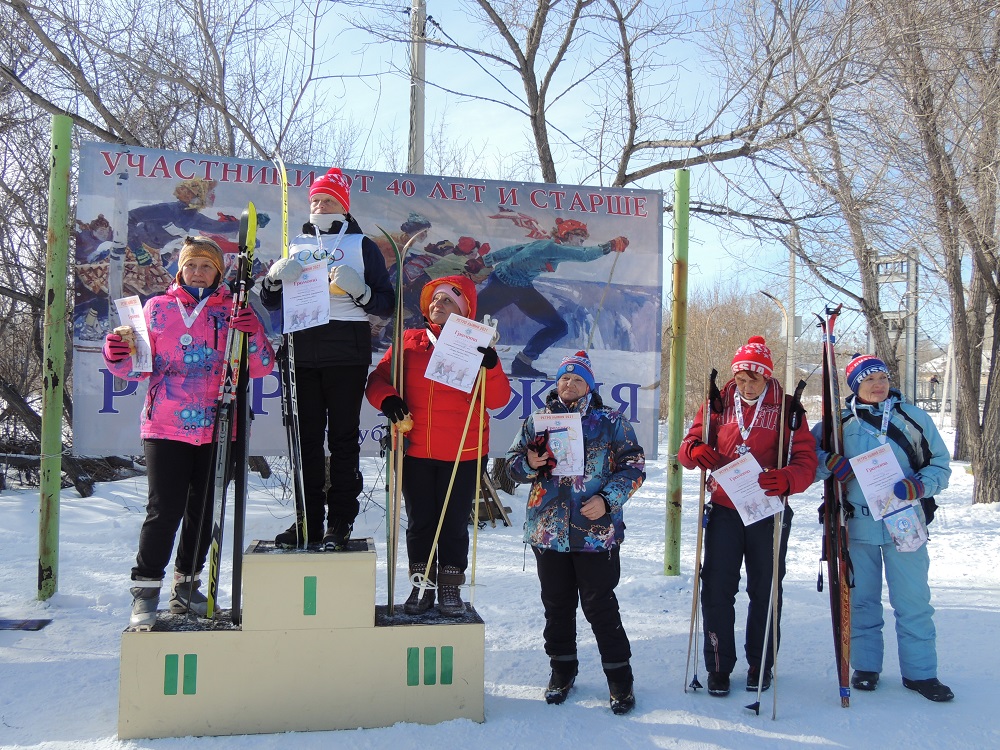 В Рубцовске состоялось спортивно-массовое мероприятие - "Ретро лыжня"