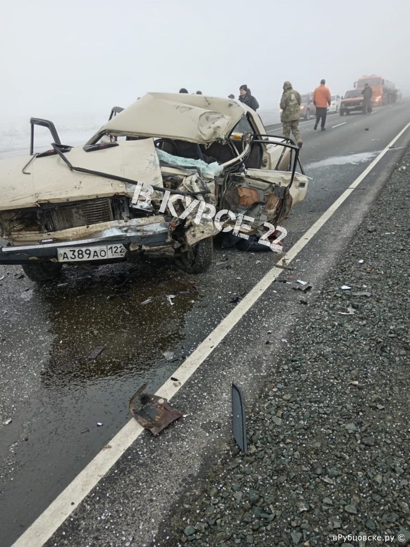 41-летний водитель "семерки" погиб в ДТП на алтайской трассе