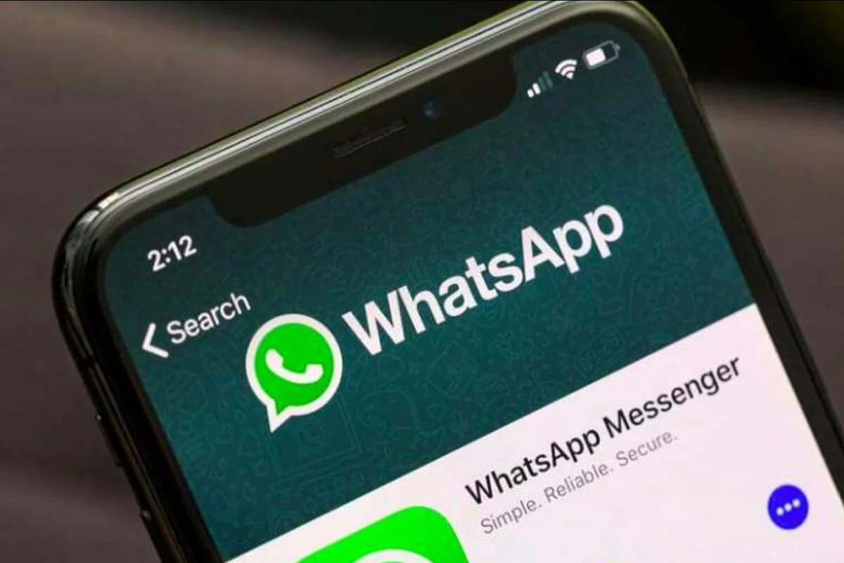 Всех, кто использует WhatsApp, предупредили о серьезных переменах
